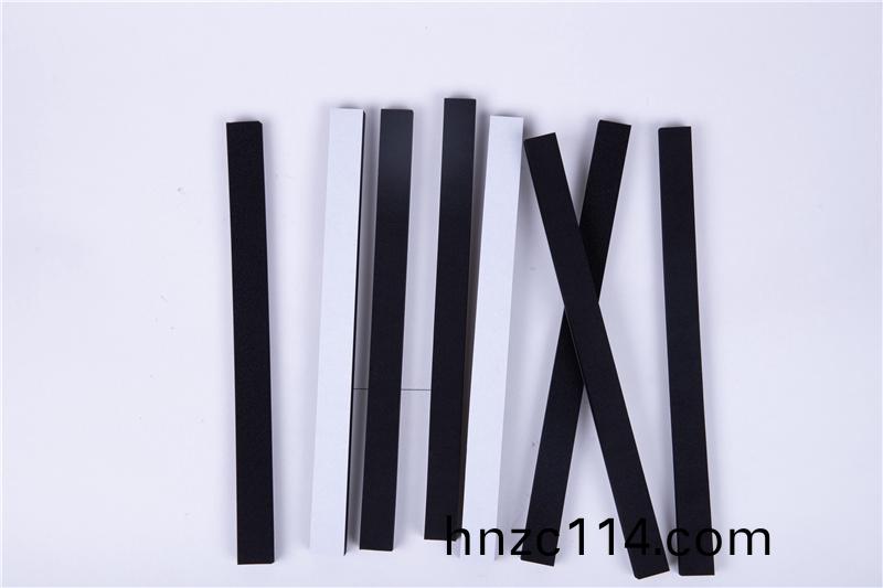 CR減震保(bao)溫條